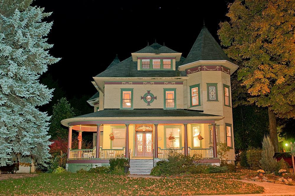 Sleepy Hollow B&B Gananoque Exterior foto